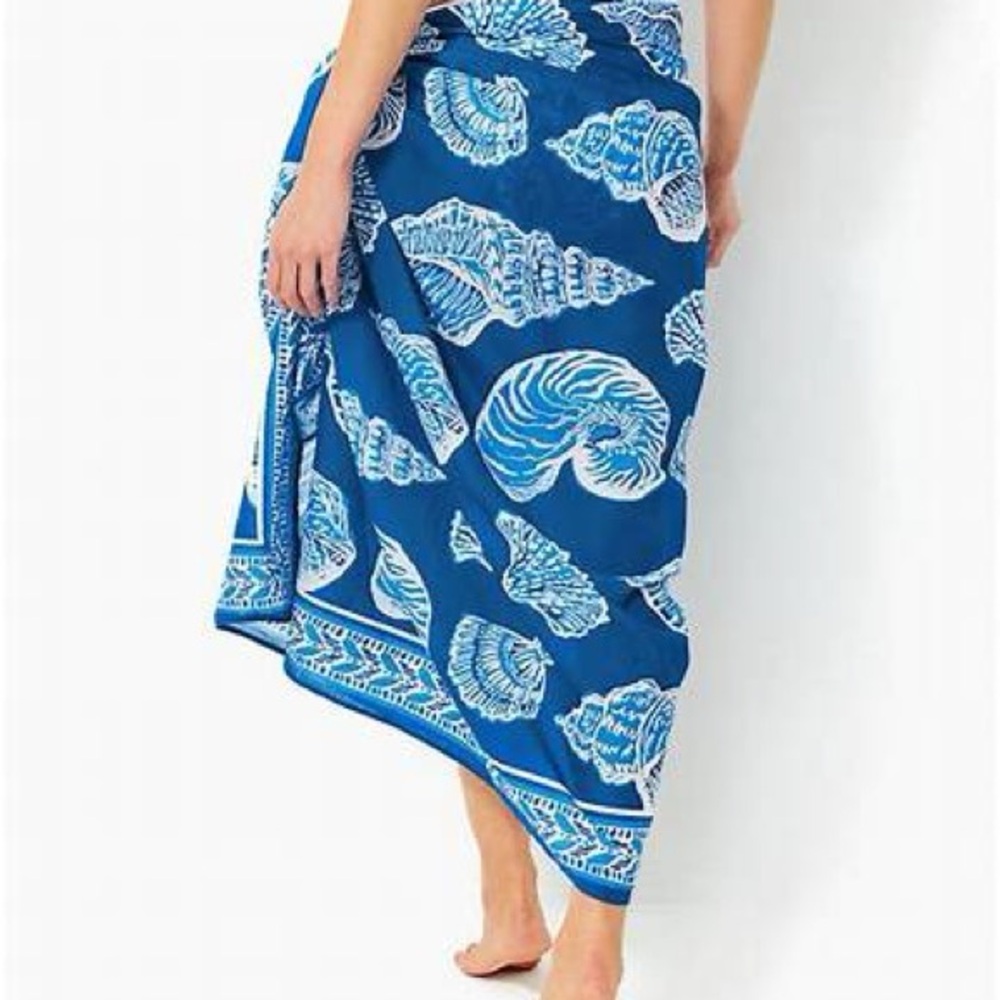 Lilly Pulitzer Sharol coverup. Barton blue Shell of a good time.  NWT. 1SZ